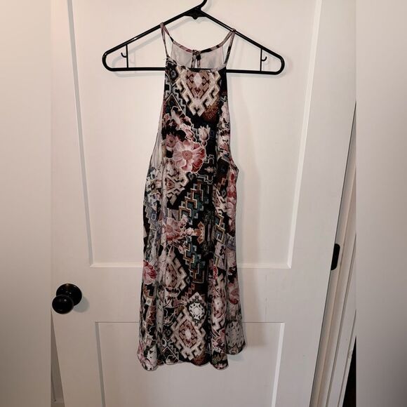 Show Me Your MuMu Pink Gray Halter Sundress - Picture 1 of 6